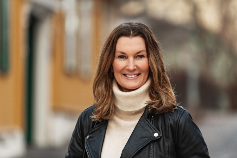 Profil_Aina_Sollie_Steen_PLAN-B